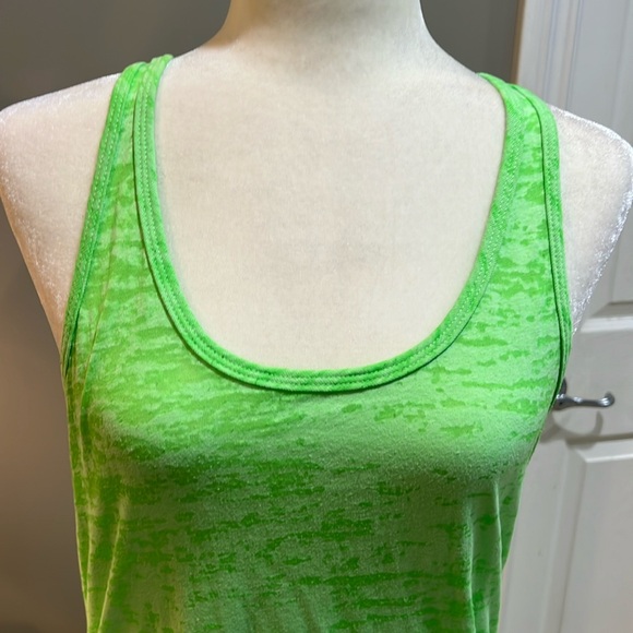 Women’s NEXT LEVEL Ideal Racerback Tank - XL - Picture 5 of 11